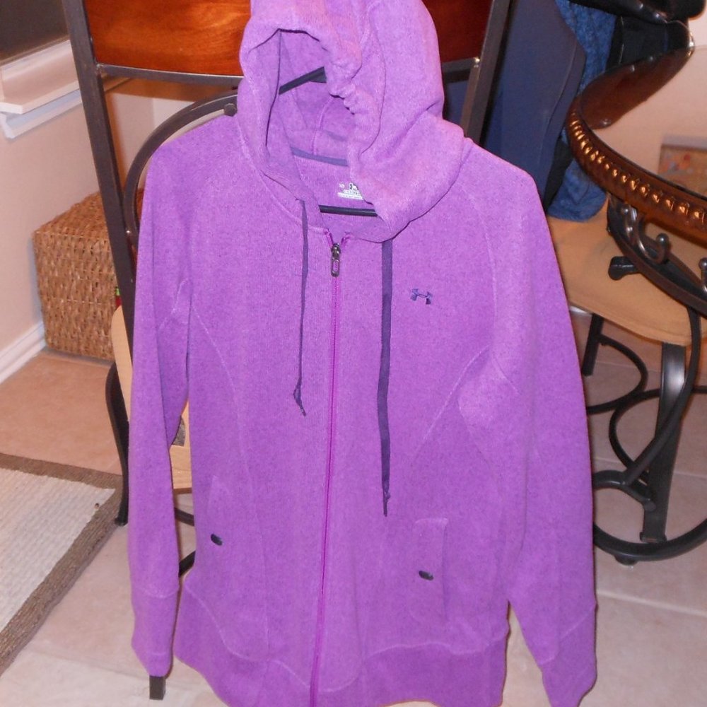 Women's Purple Under Armour Jacket Size Large